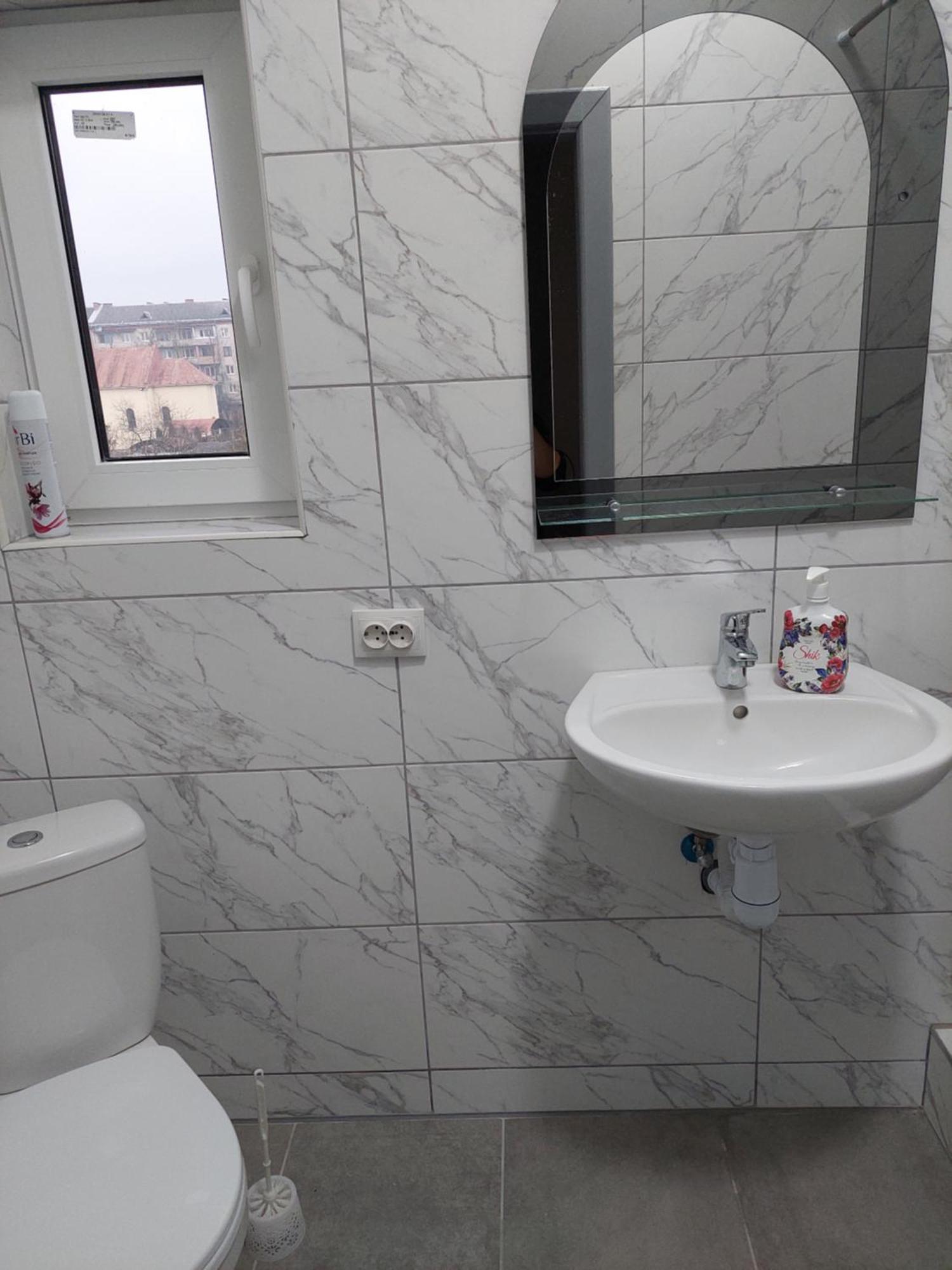 Hotel Еліт Svalyava Esterno foto